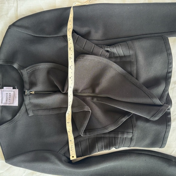nwot Herve leger black blazer Kaydan size XS - Picture 8 of 8